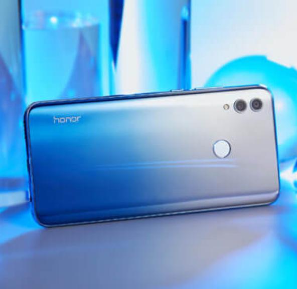 Interpretation of HONOR 10 Lite Specs with Both Appearance and Performance