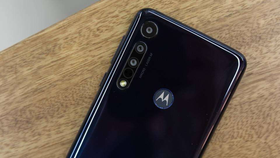 Motorola One Macro review: Macro photos, small price