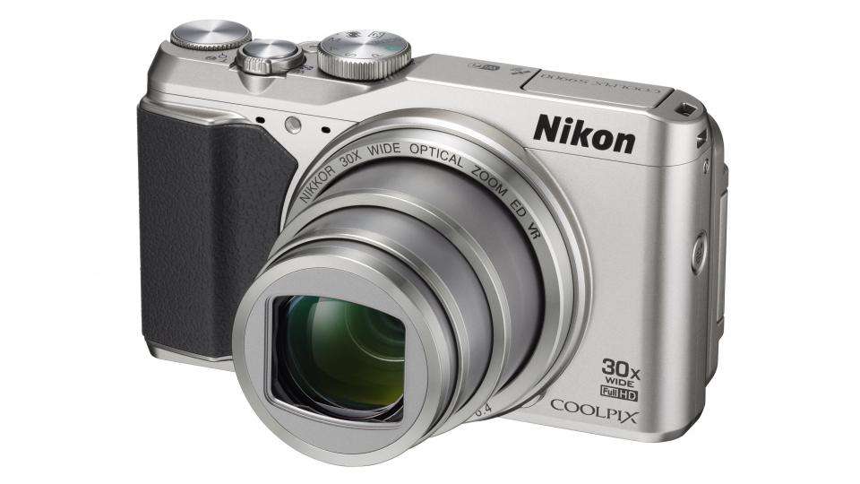 Nikon Coolpix S9900 Nikon S9900 review